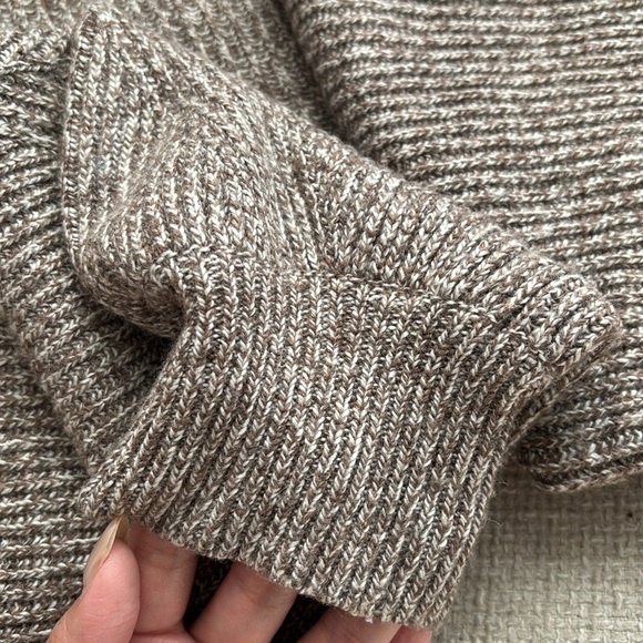 Gift for her 🎁 Minimalism ☕️Club Monaco Sweater-XS - Picture 7 of 8